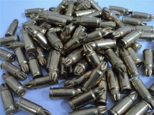 9MM Luger Relodable, Non Corrosive, crimp type blanks for re-inactments. 100 round bag.
